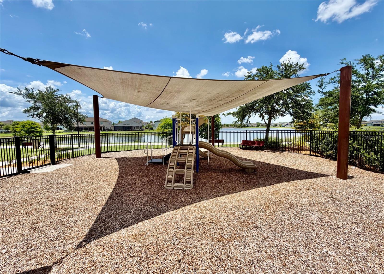 TAPESTRY PH 4 - Residential