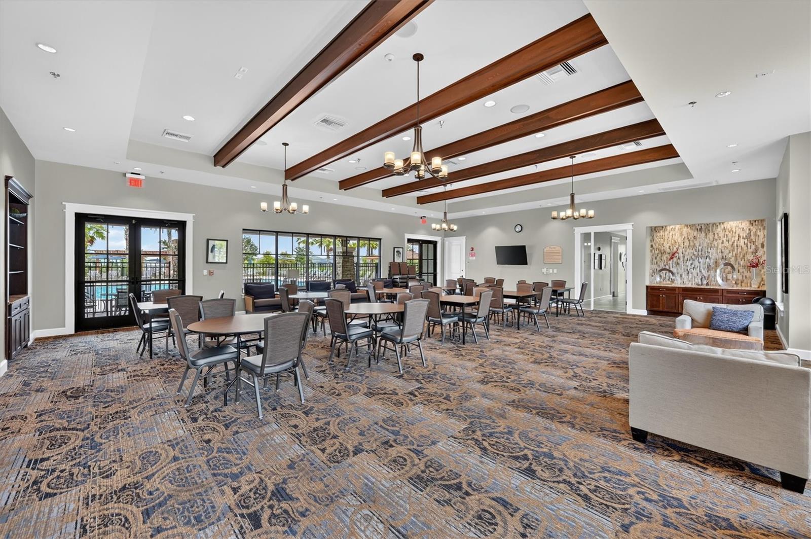 TAPESTRY PH 4 - Residential