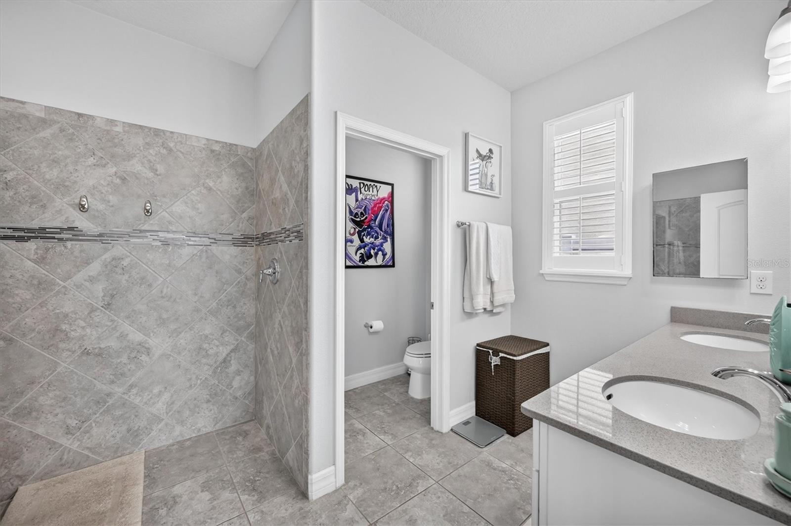 TAPESTRY PH 4 - Residential