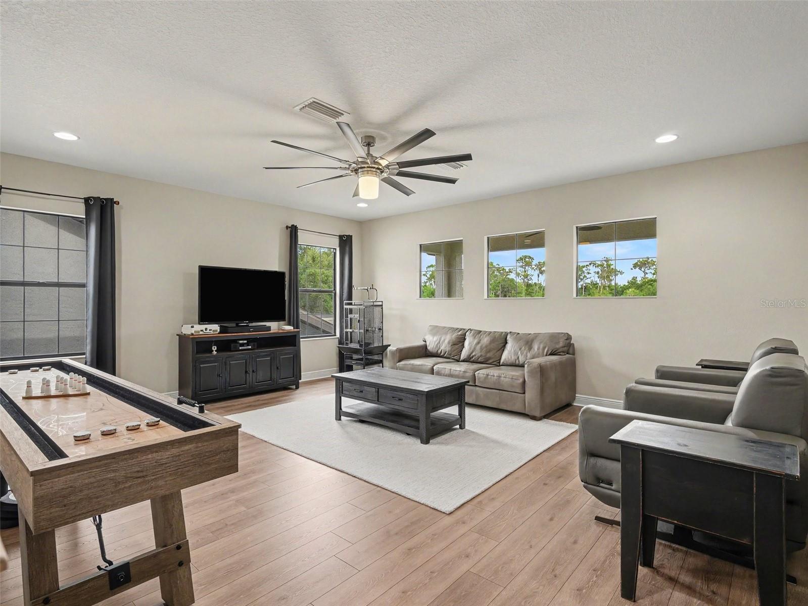 RESERVE AT SOUTH FORK PH 1 - Residential