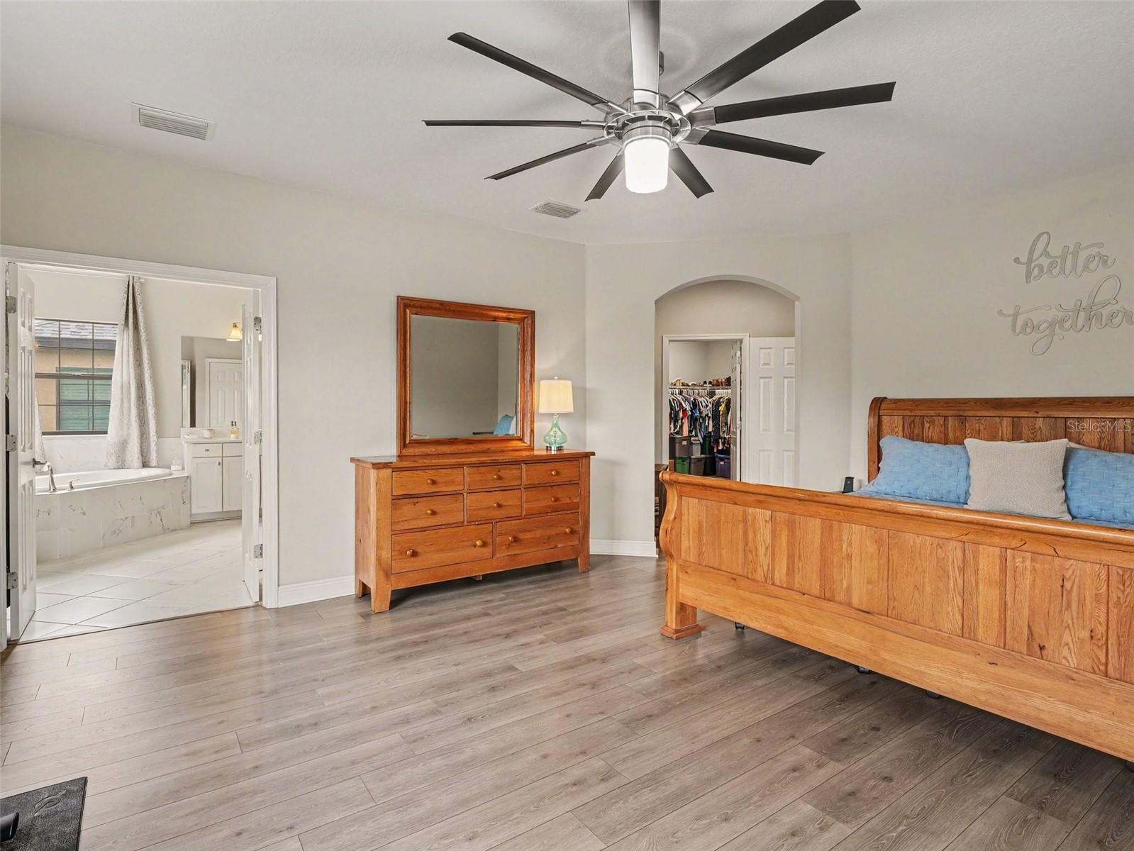 RESERVE AT SOUTH FORK PH 1 - Residential