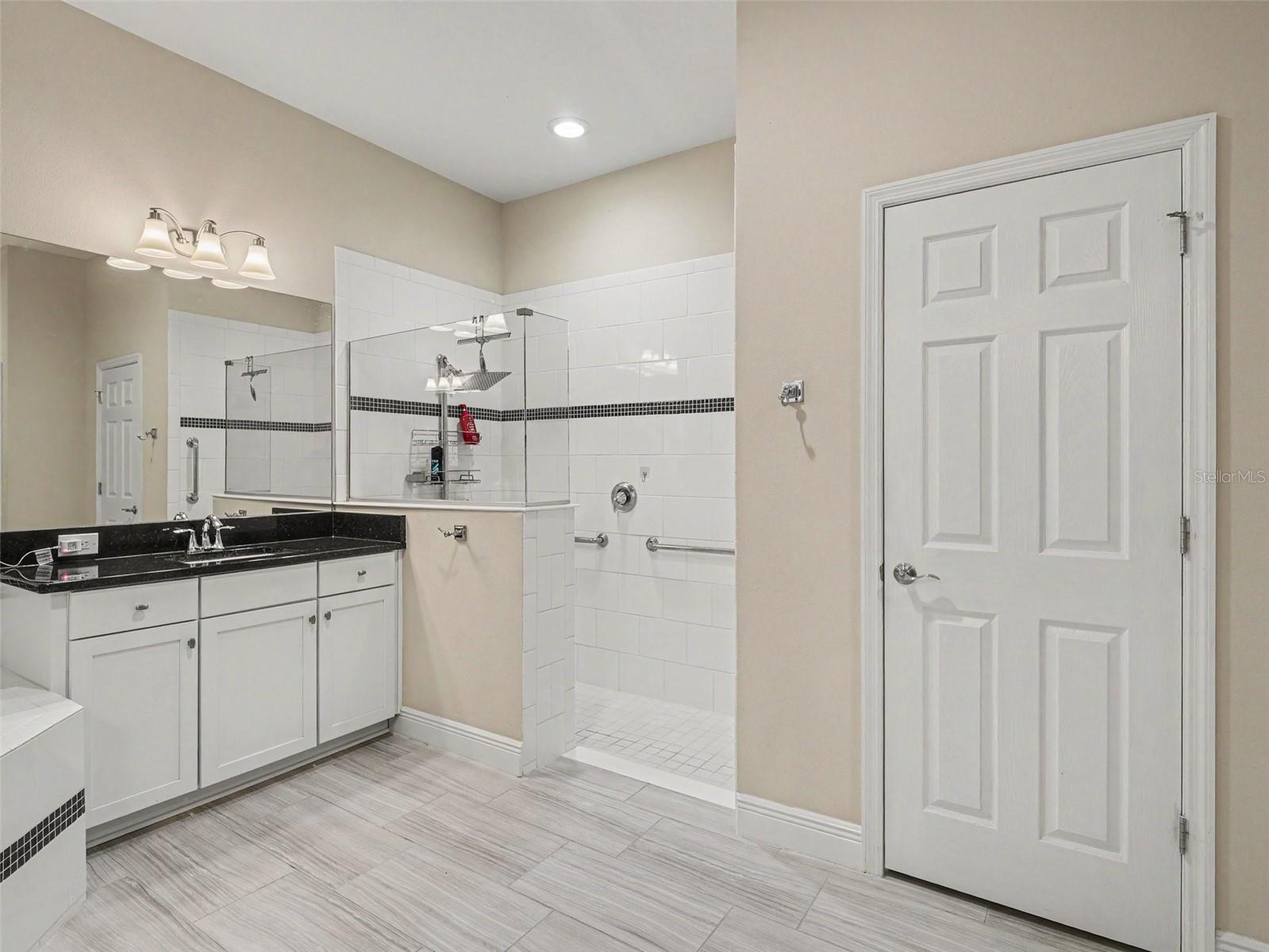 RESERVE AT SOUTH FORK PH 1 - Residential