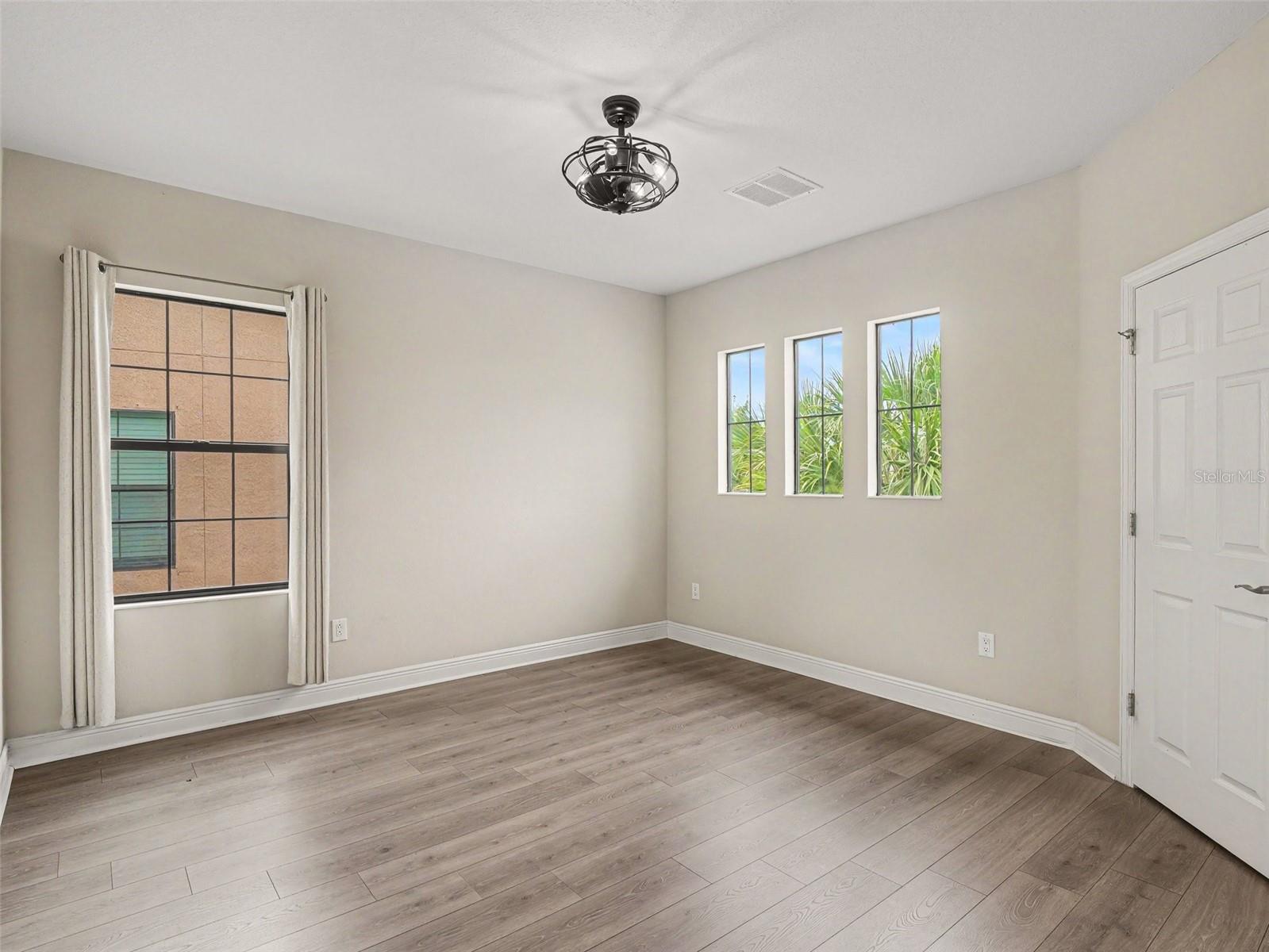 RESERVE AT SOUTH FORK PH 1 - Residential