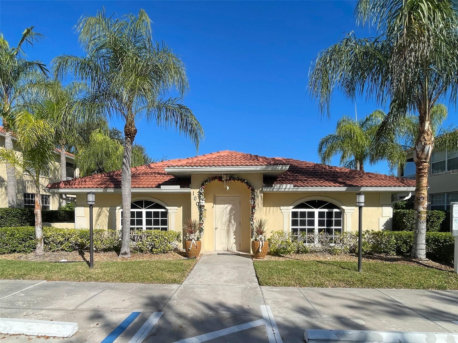 CASA DEL LAGO - Residential