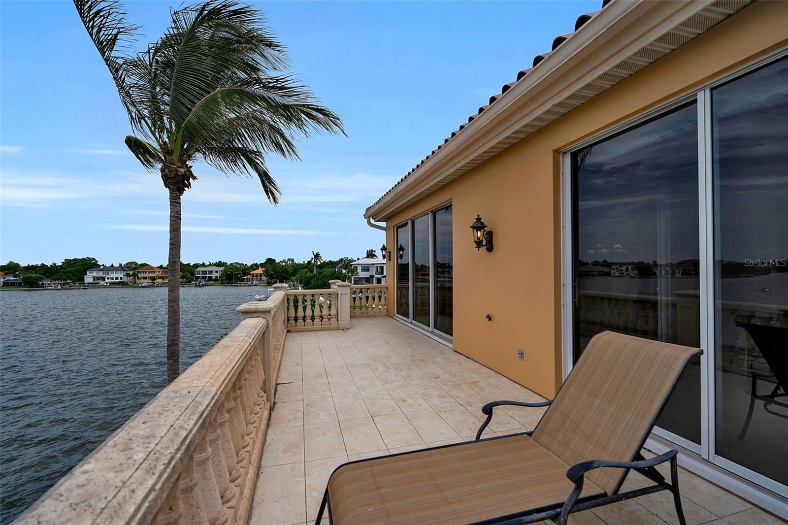 CORAL COVE - Residential