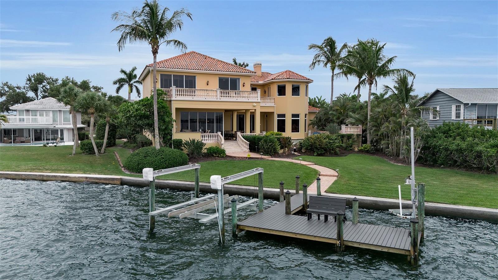 CORAL COVE - Residential