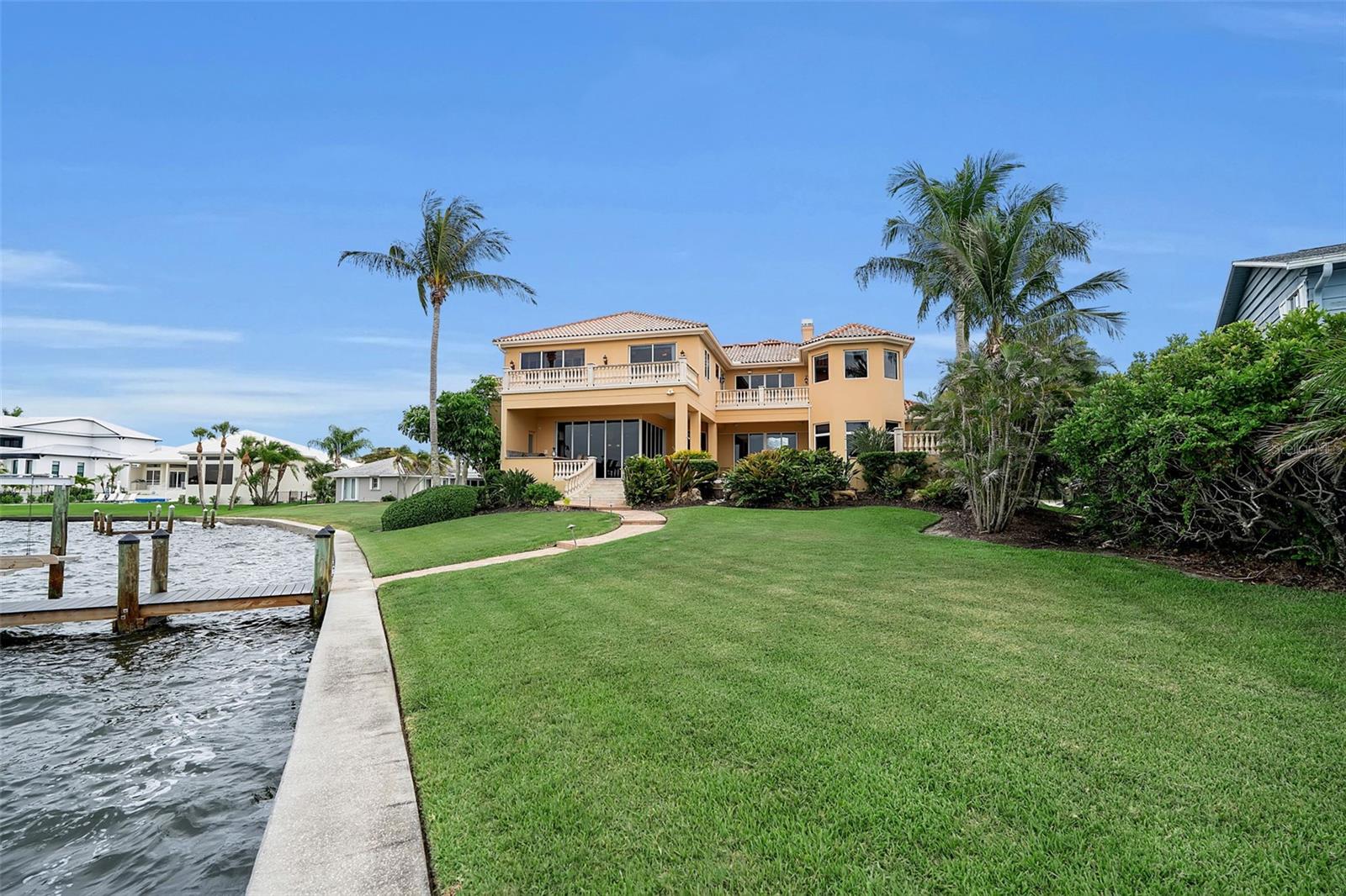 CORAL COVE - Residential