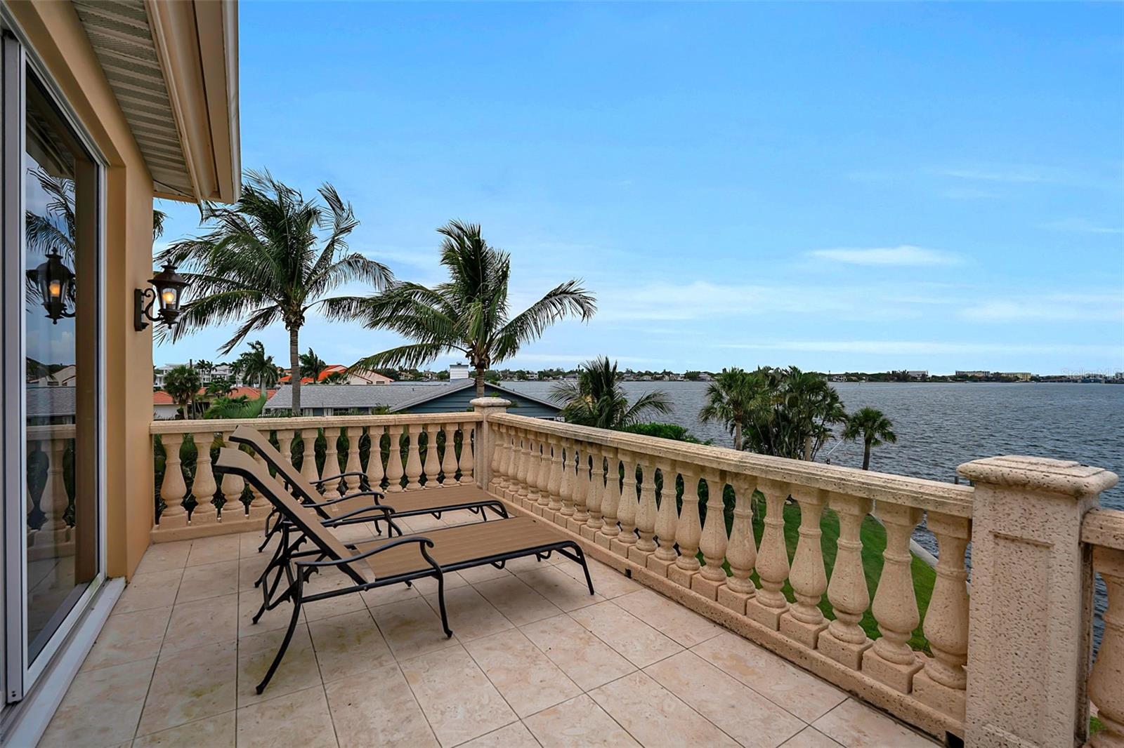 CORAL COVE - Residential