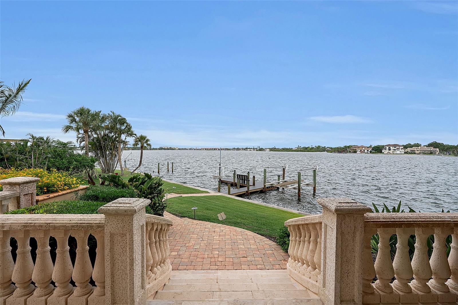 CORAL COVE - Residential
