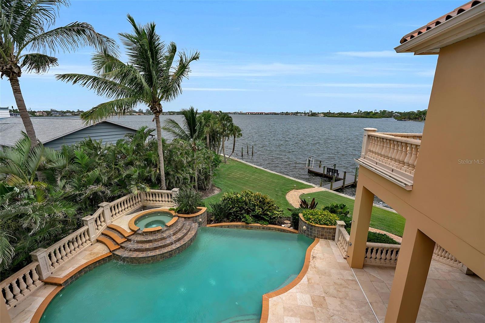 CORAL COVE - Residential