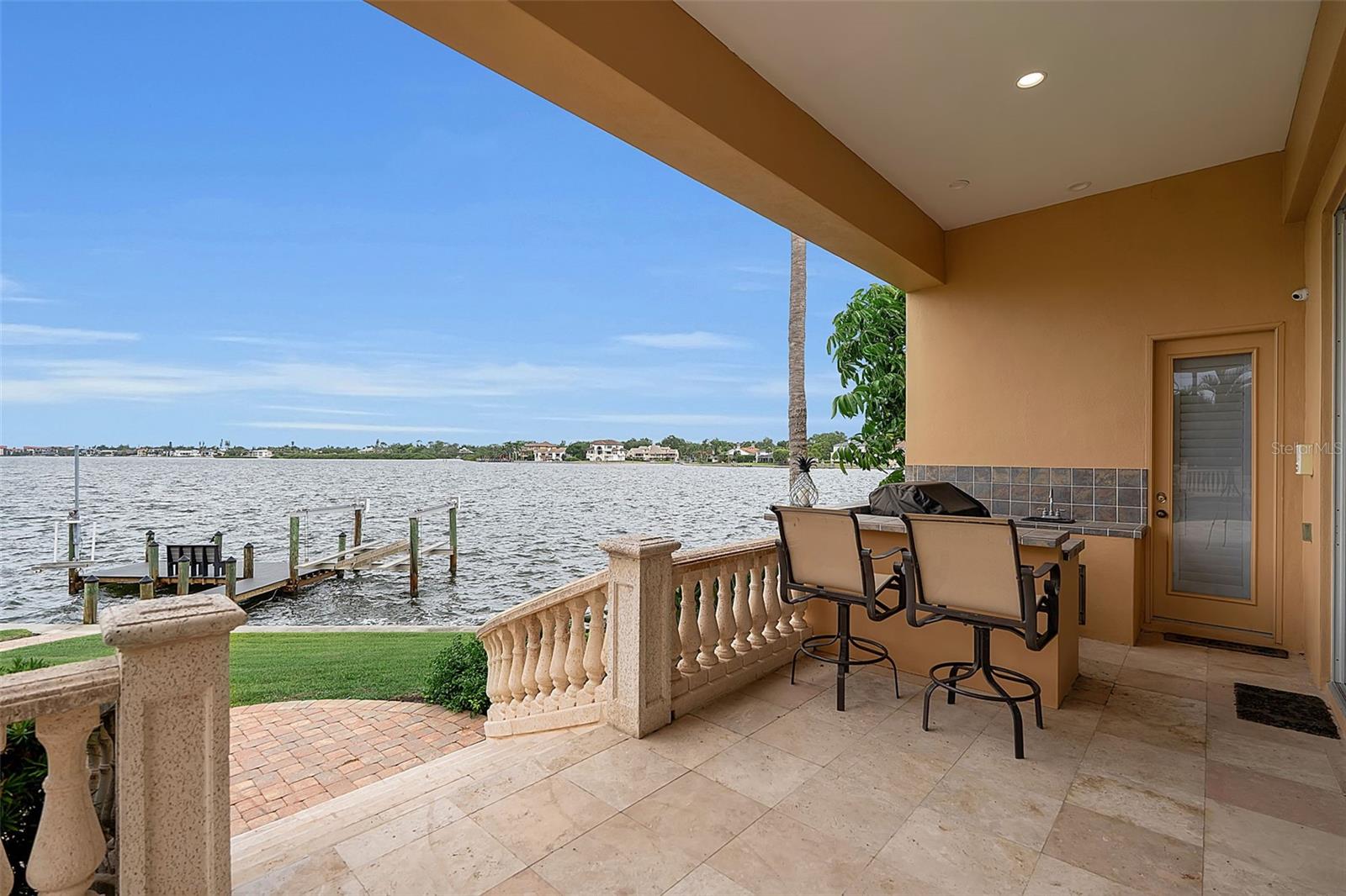 CORAL COVE - Residential