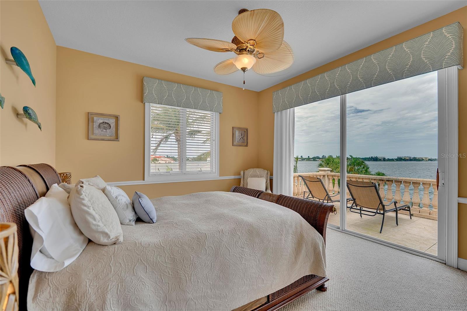 CORAL COVE - Residential
