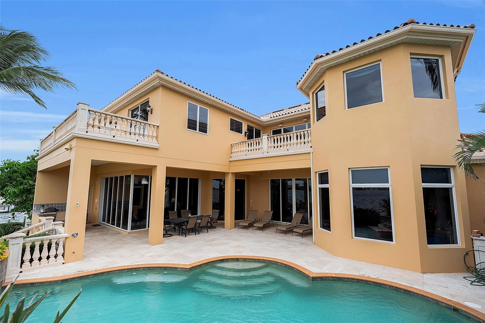 CORAL COVE - Residential