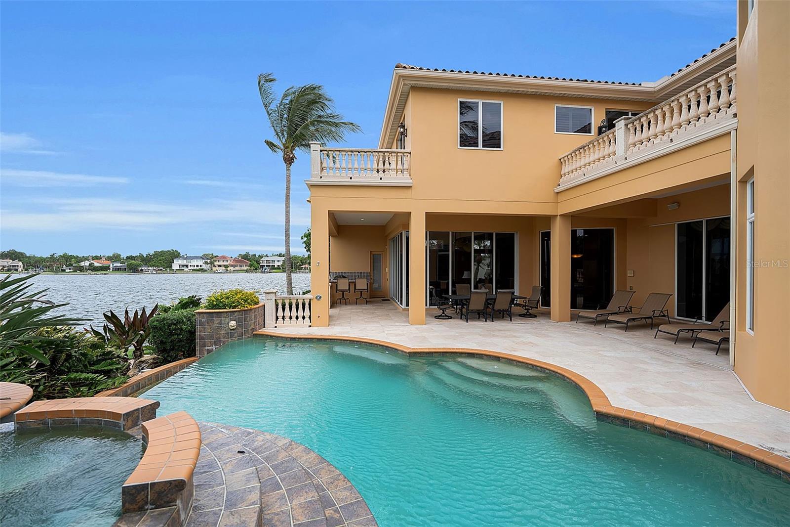 CORAL COVE - Residential