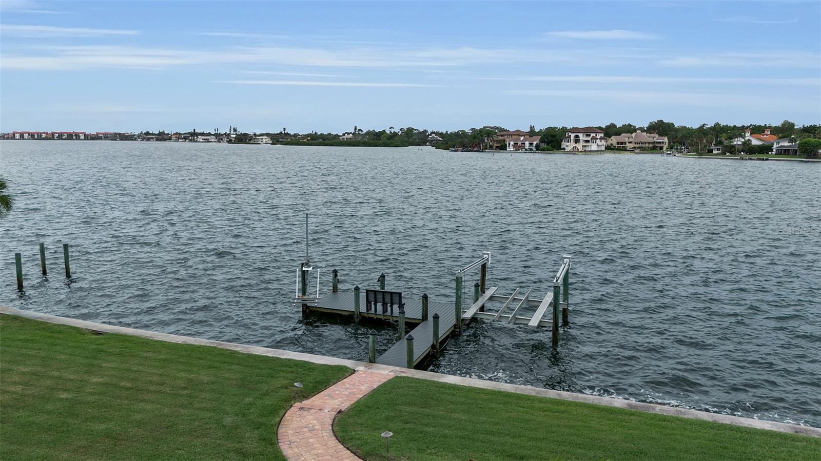 CORAL COVE - Residential