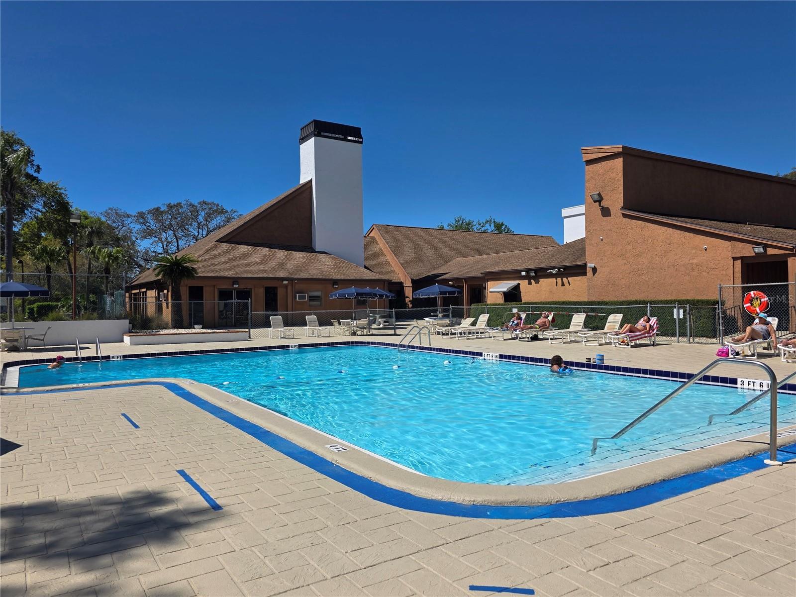 VILLAGE WOODS CONDO PH 02 - Residential Lease