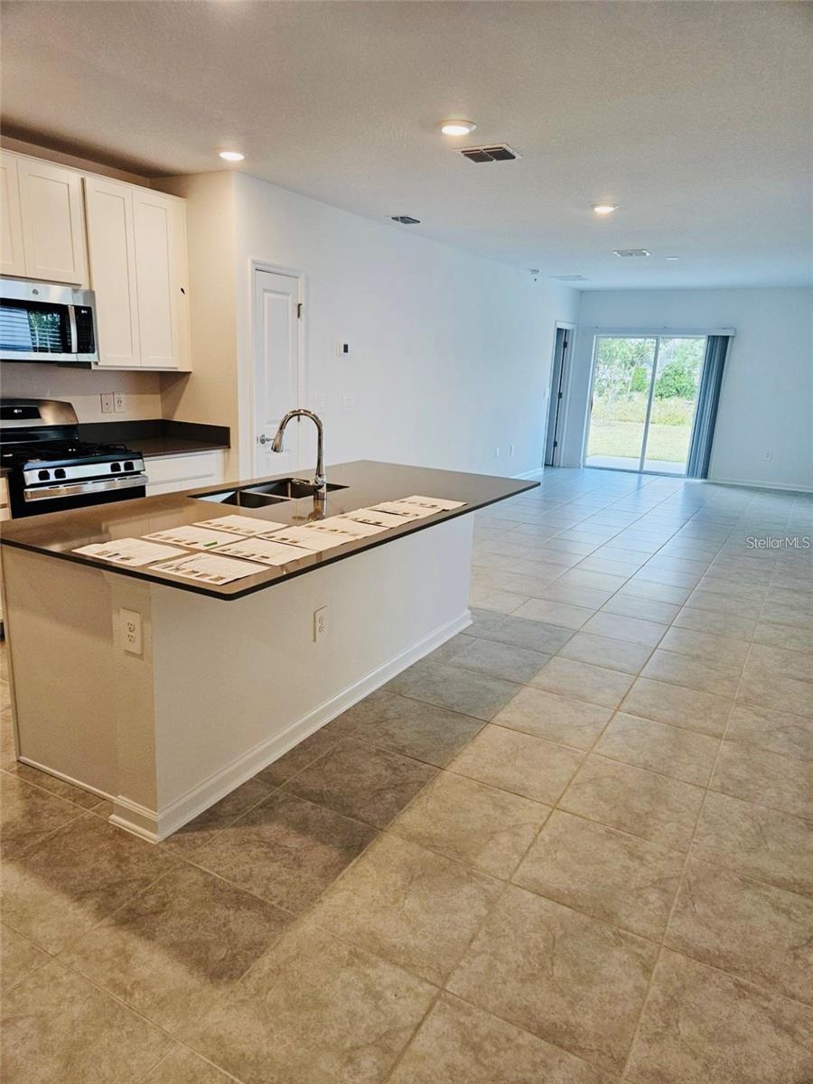 WINDSON AT LEESBURG PHASE II - Residential