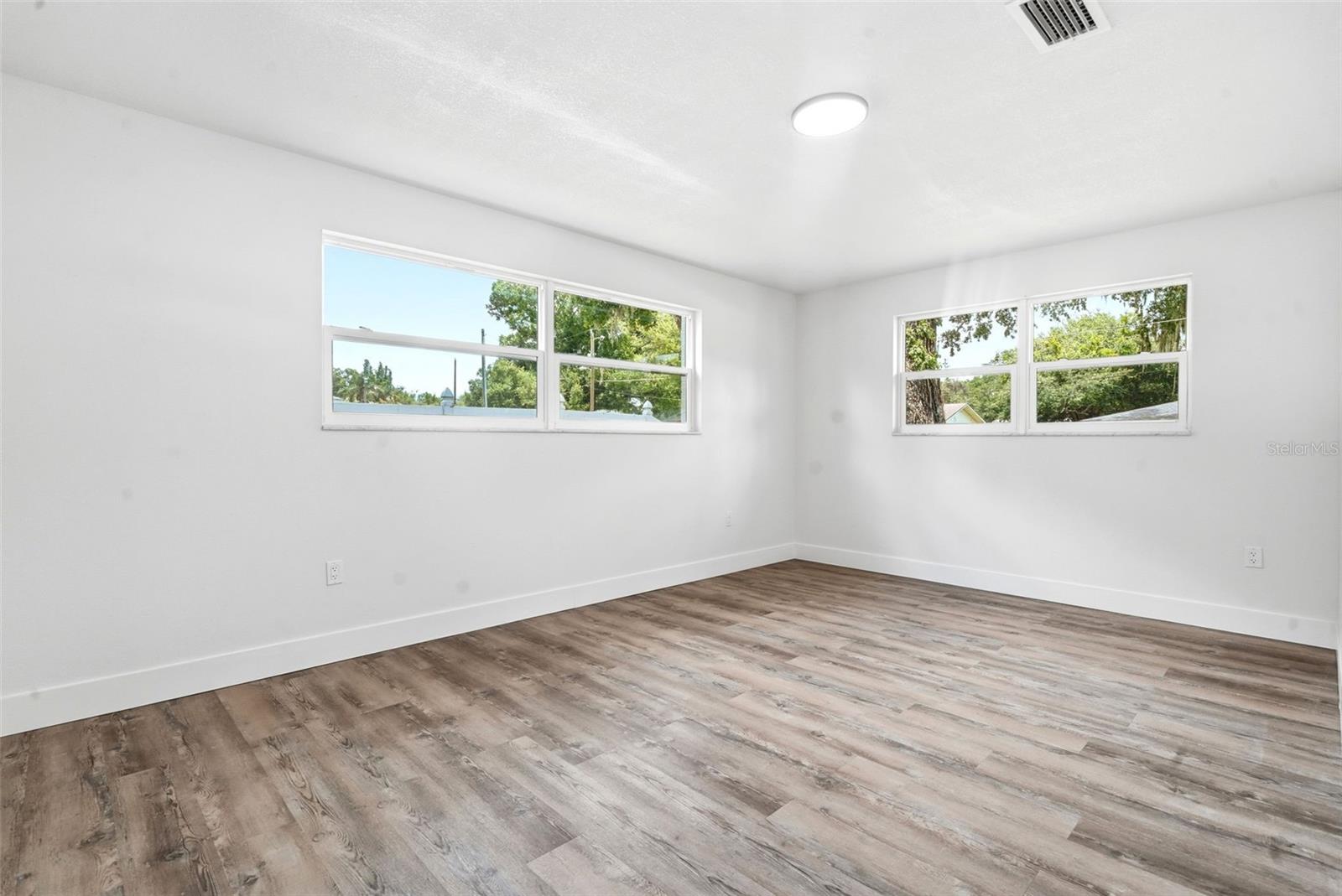 GOLDEN HEIGHTS SECOND ADD - Residential