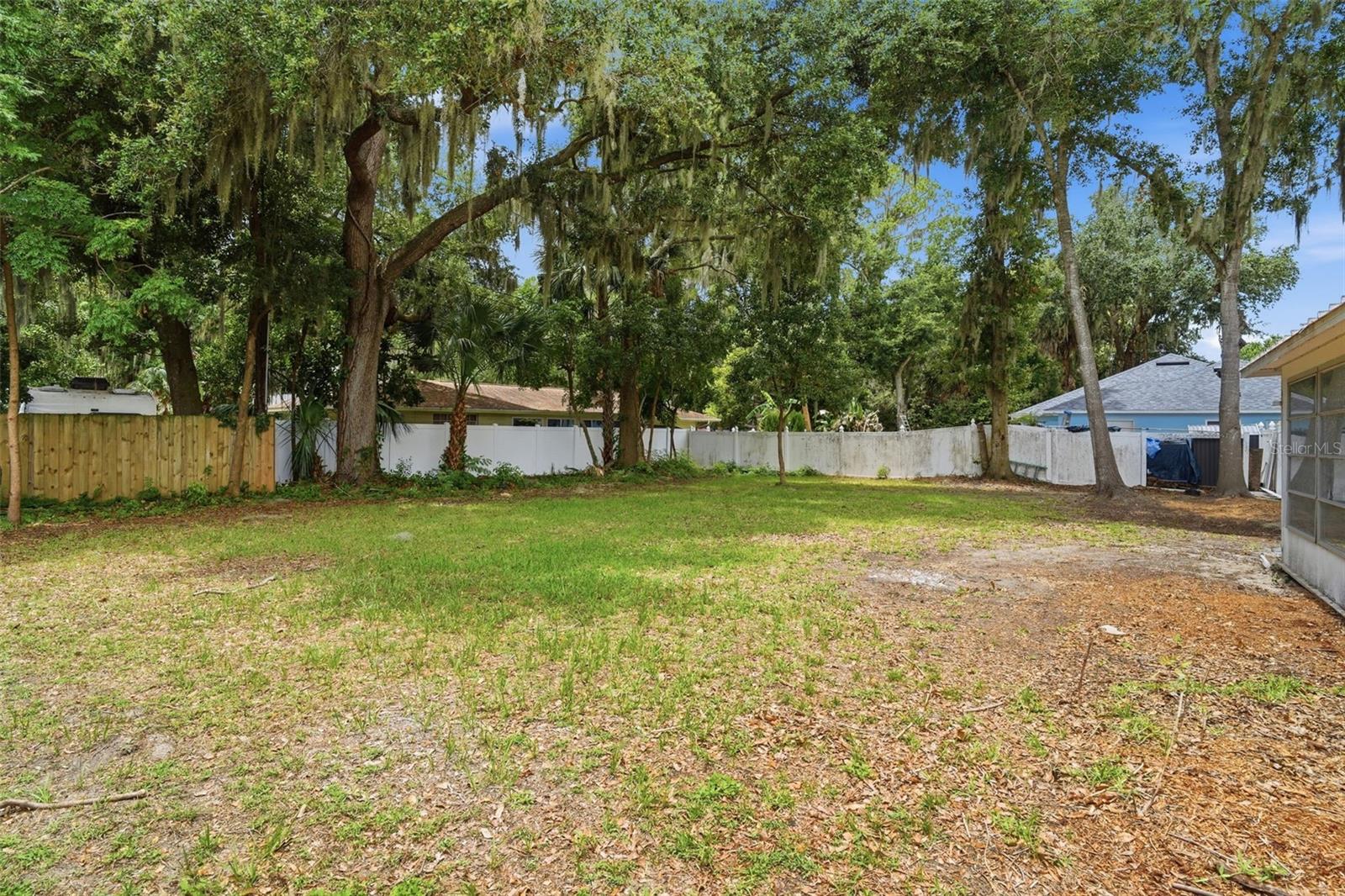 GOLDEN HEIGHTS SECOND ADD - Residential