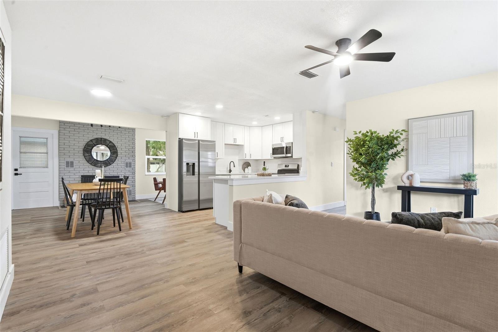 GOLDEN HEIGHTS SECOND ADD - Residential