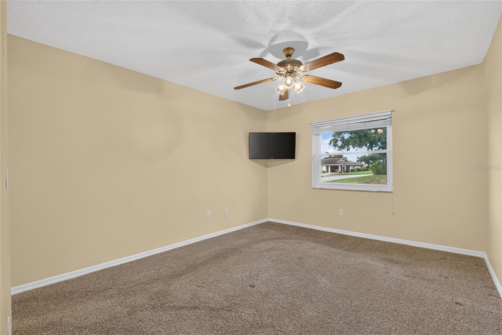HIGHGATE E CONDO - Residential