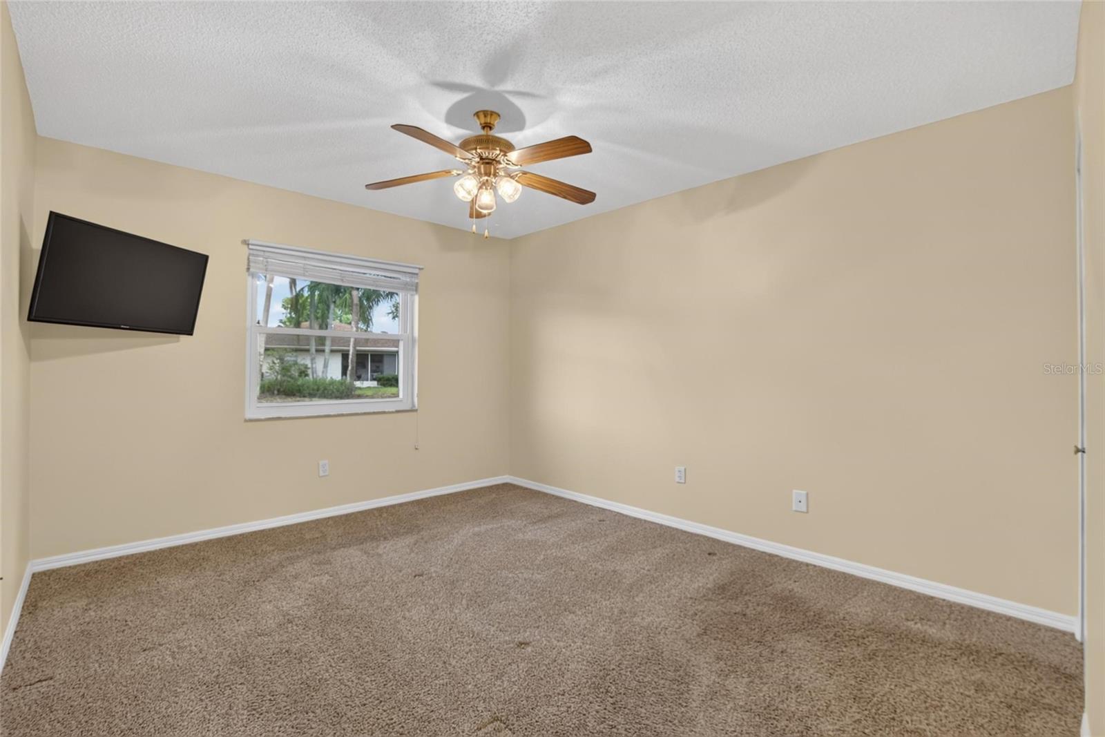 HIGHGATE E CONDO - Residential