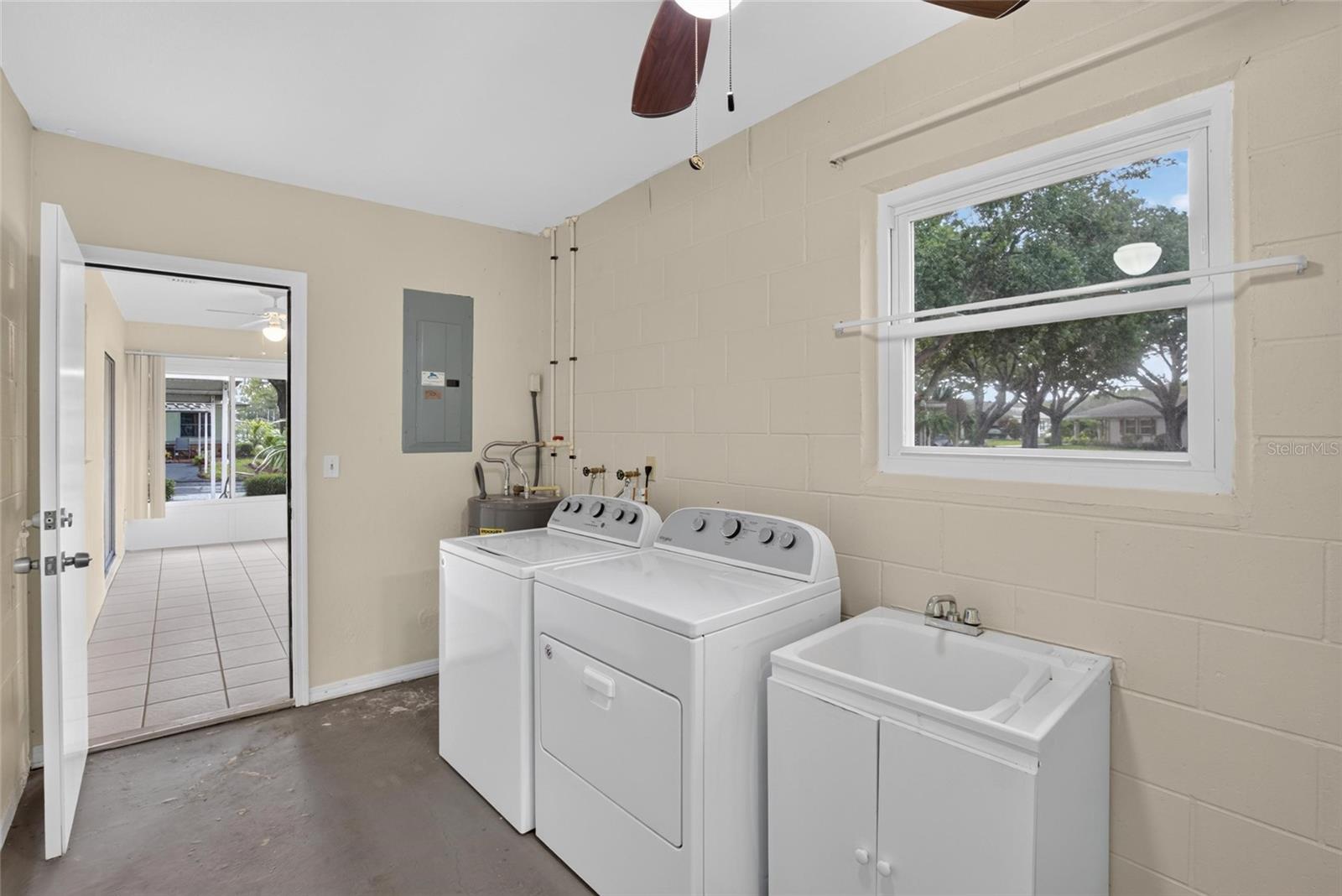 HIGHGATE E CONDO - Residential