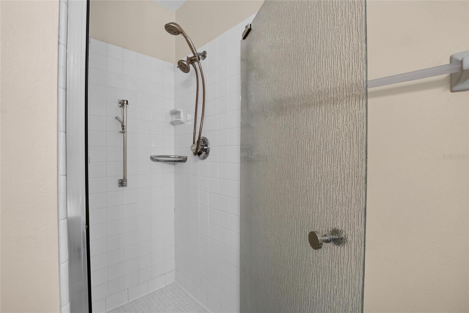 HIGHGATE E CONDO - Residential