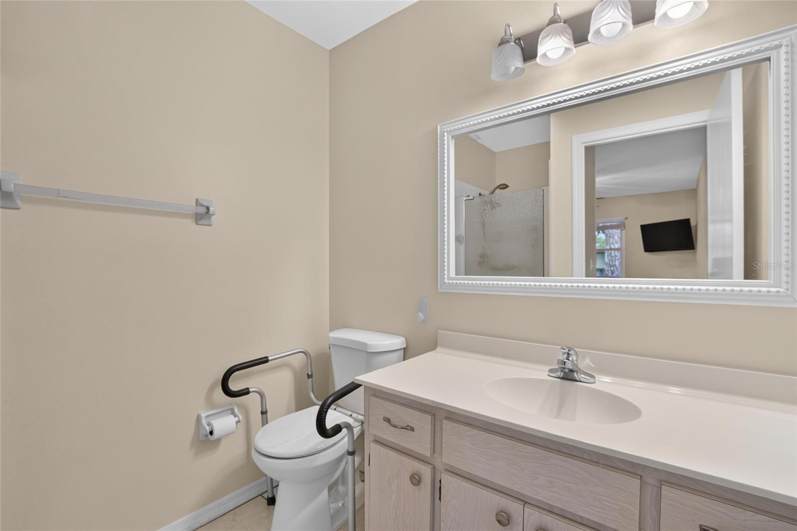 HIGHGATE E CONDO - Residential