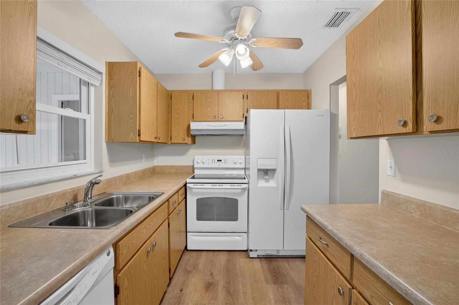 HIGHGATE E CONDO - Residential