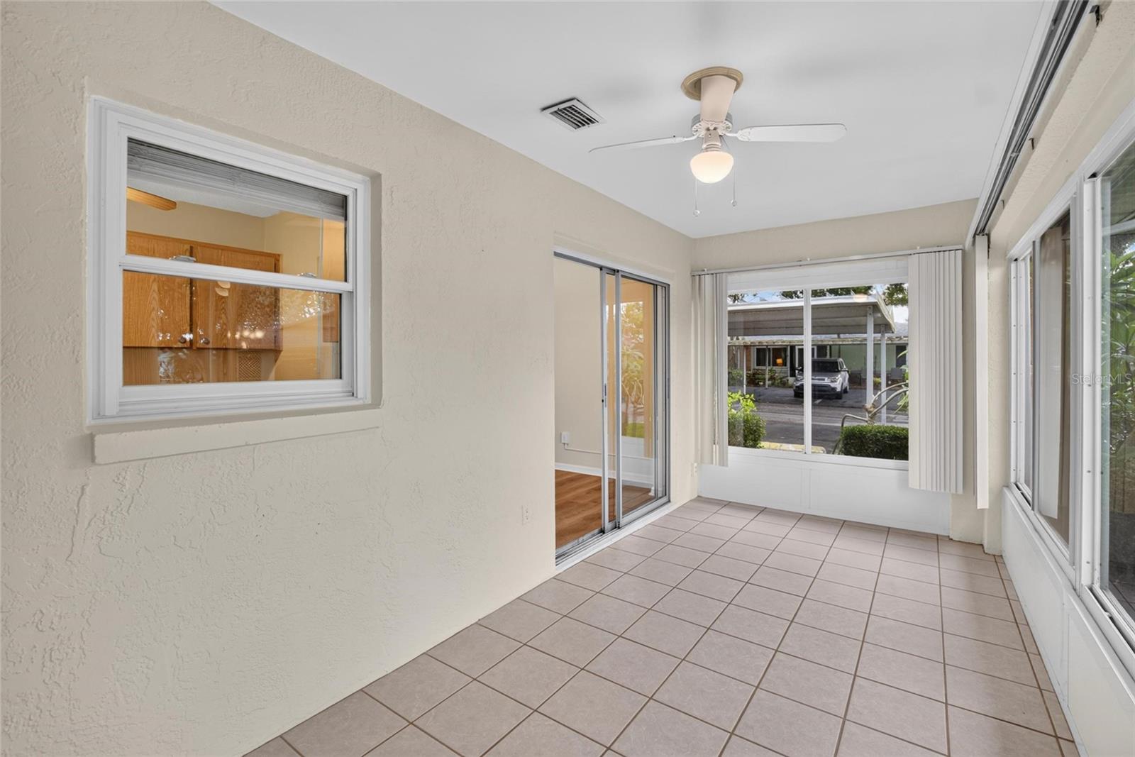HIGHGATE E CONDO - Residential