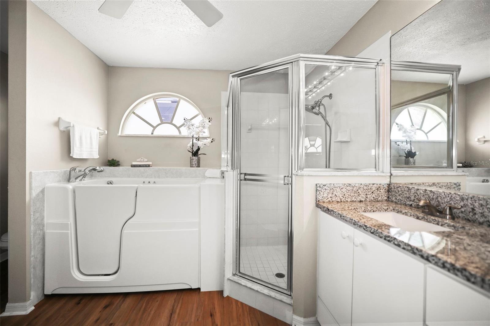 WOOD VIEW AT MEADOW OAKS - Residential