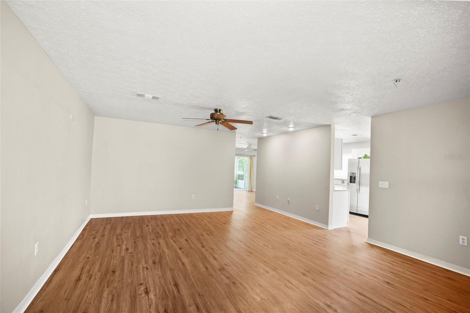 WOOD VIEW AT MEADOW OAKS - Residential