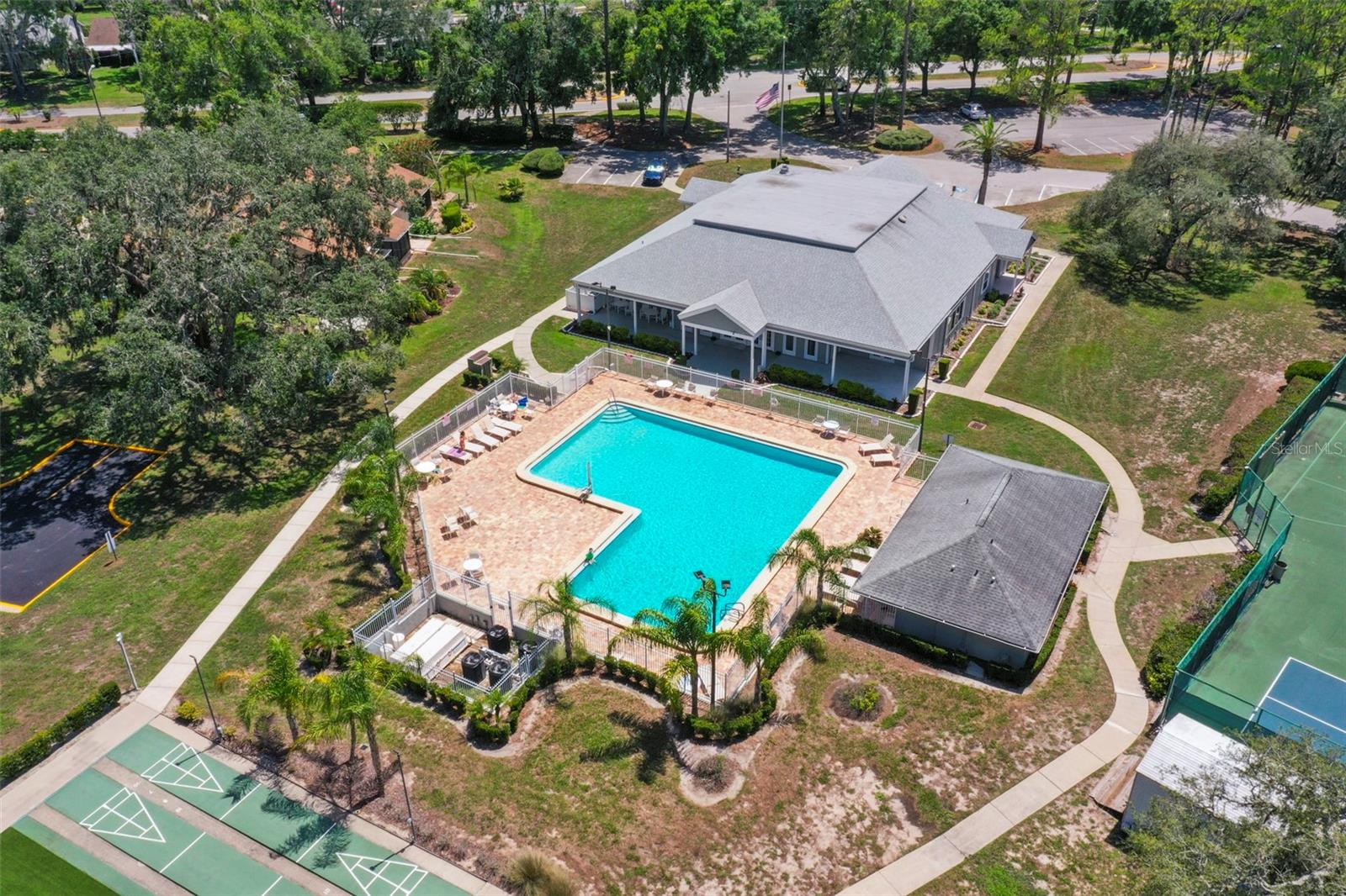 WOOD VIEW AT MEADOW OAKS - Residential