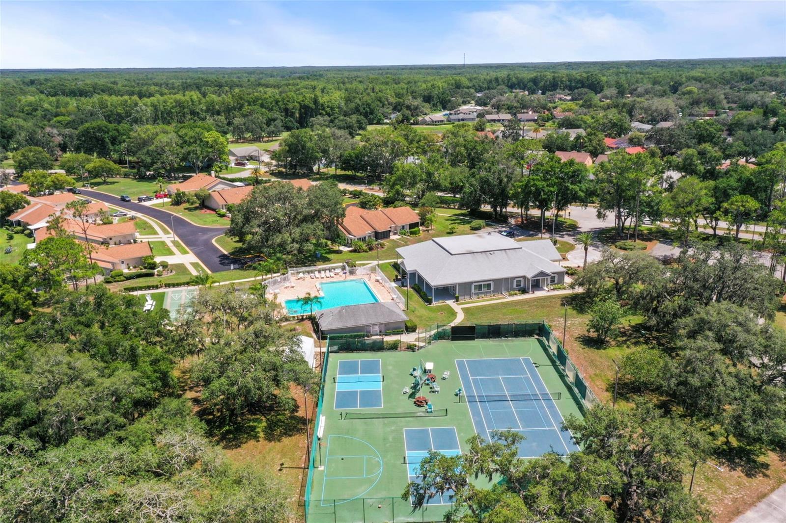 WOOD VIEW AT MEADOW OAKS - Residential