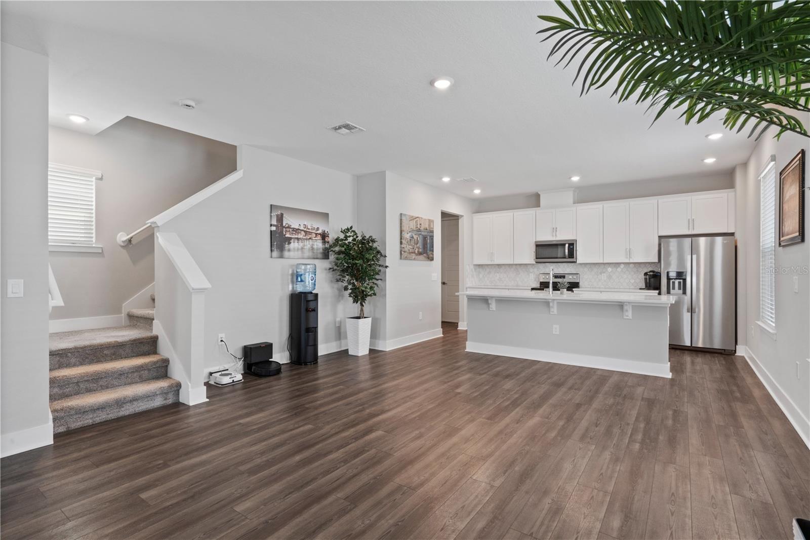 HIGHLAND RDG - Residential Lease