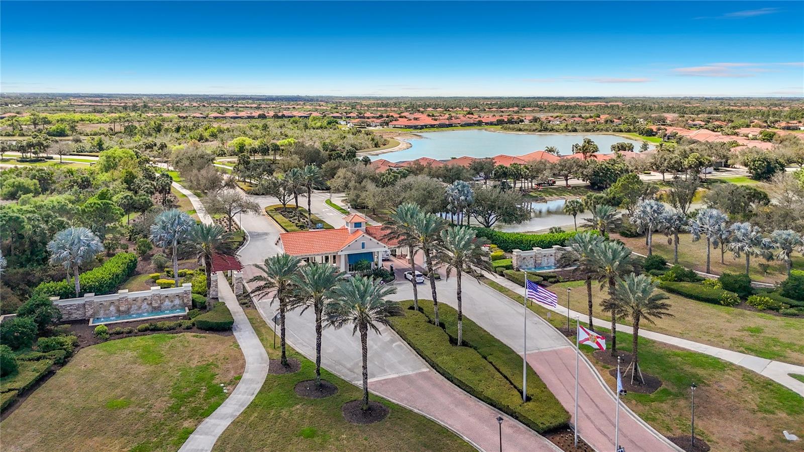 SARASOTA NATIONAL - Residential