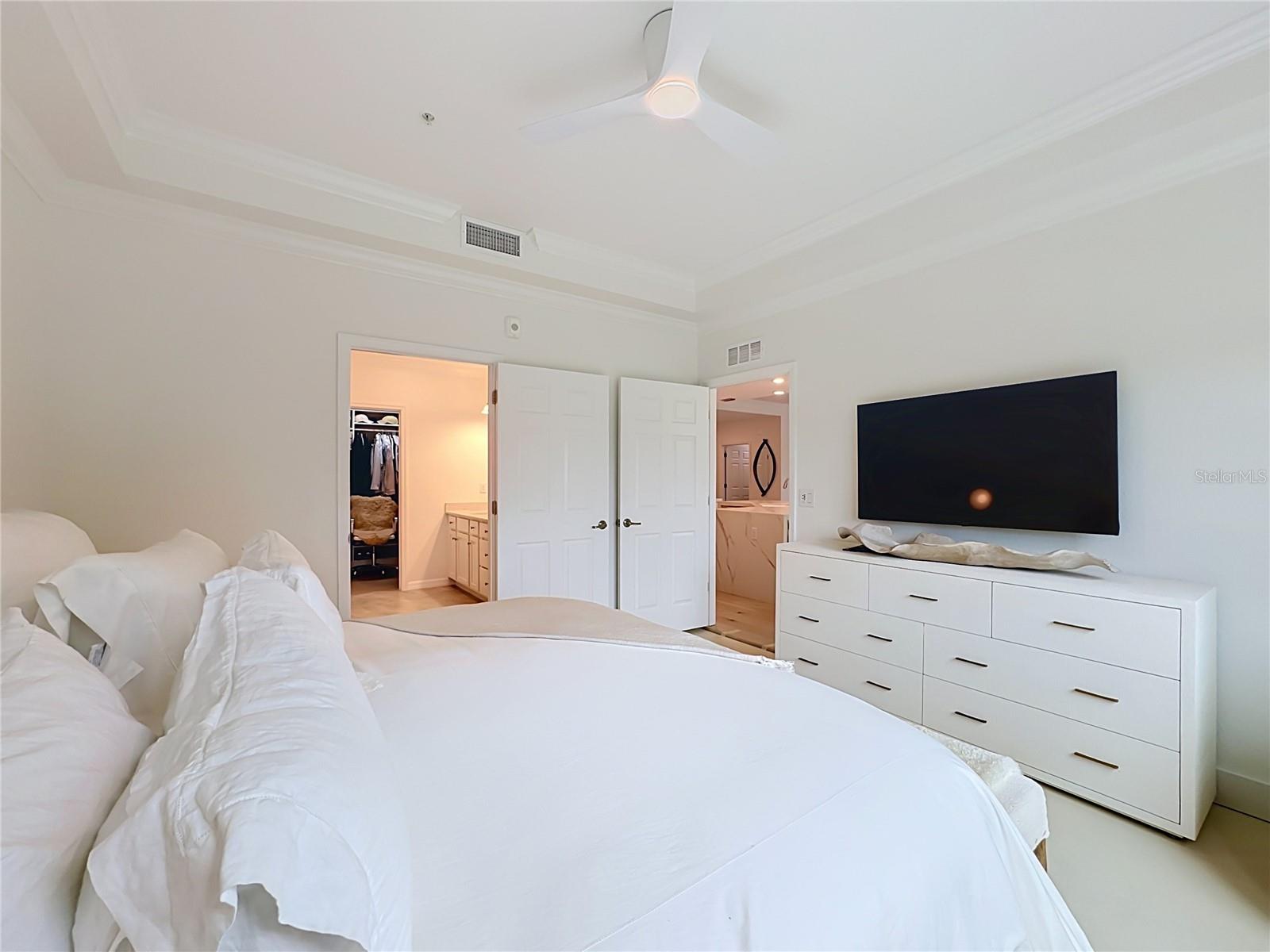 SARASOTA NATIONAL - Residential