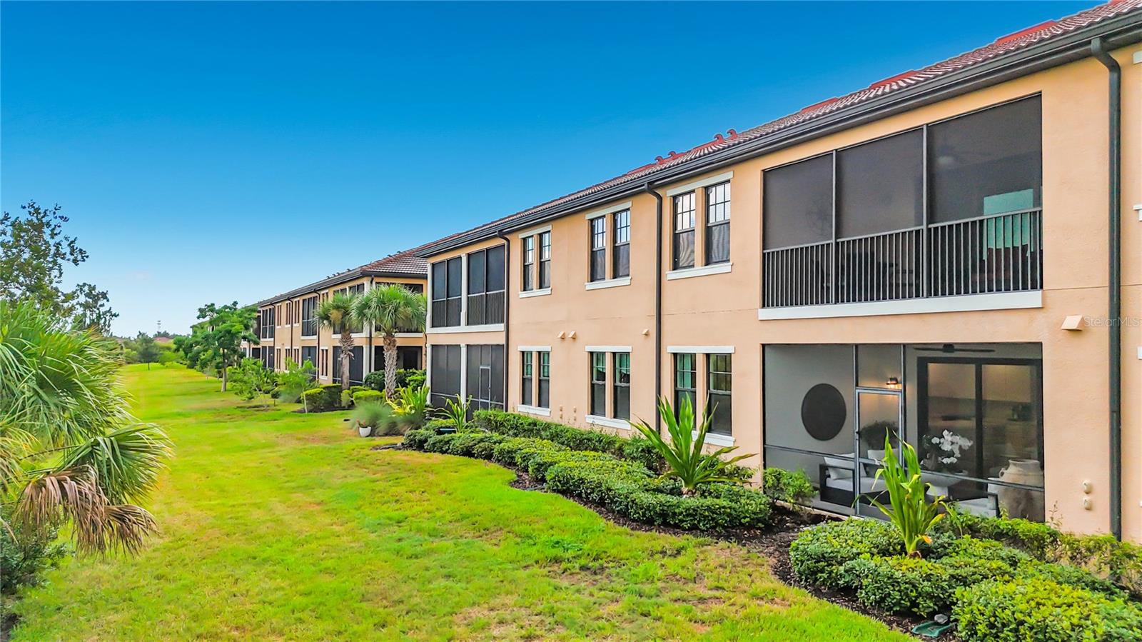 SARASOTA NATIONAL - Residential