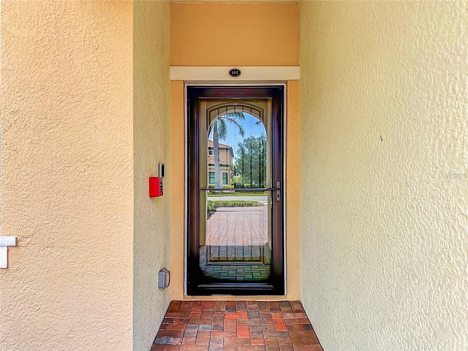 SARASOTA NATIONAL - Residential