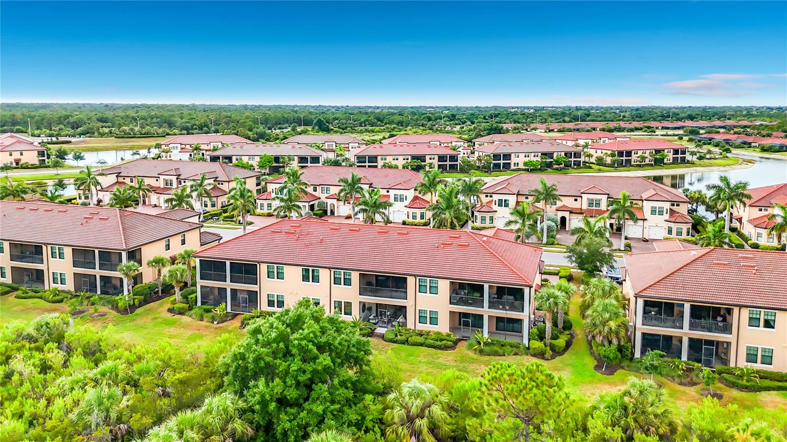 SARASOTA NATIONAL - Residential