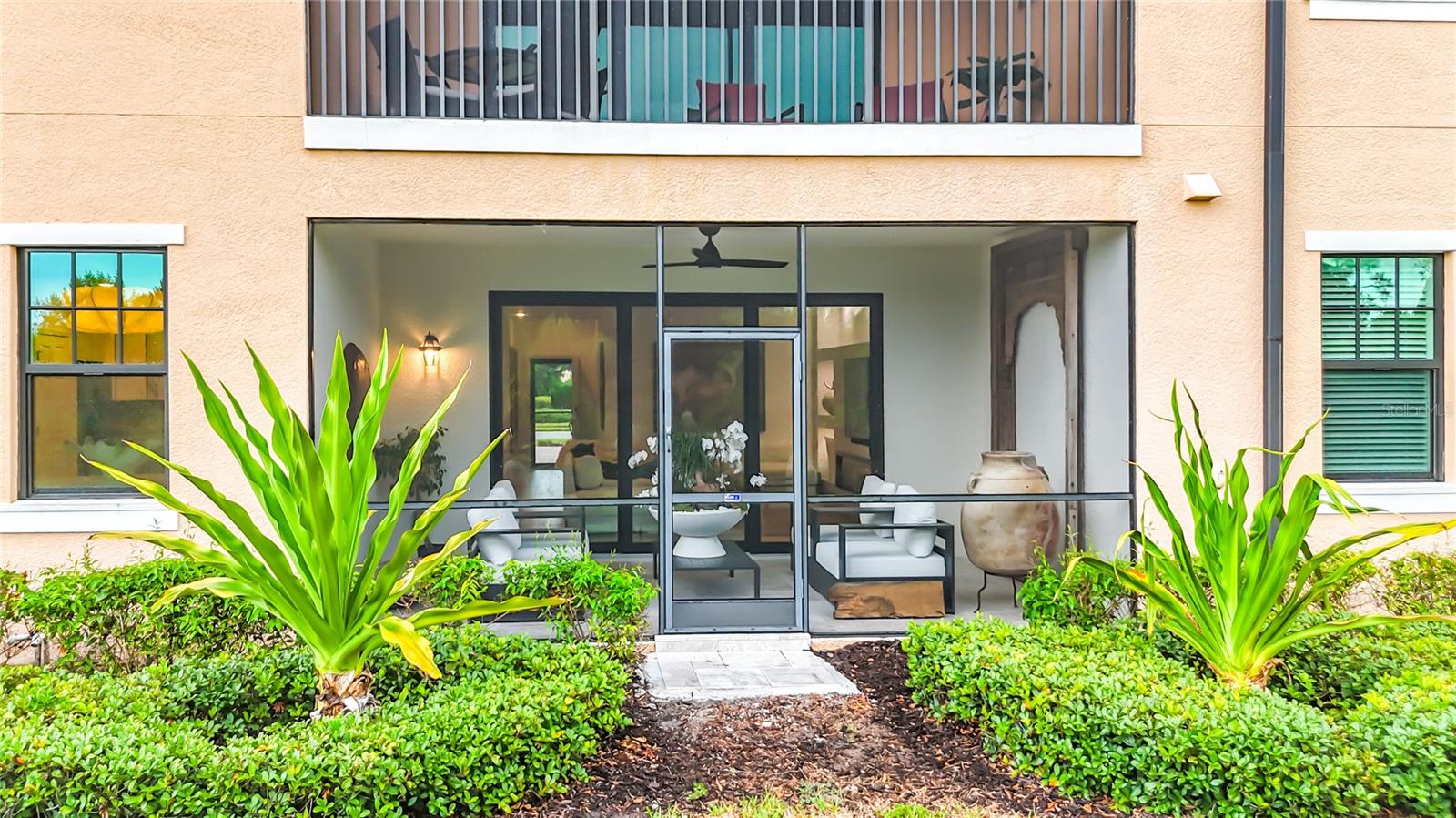 SARASOTA NATIONAL - Residential