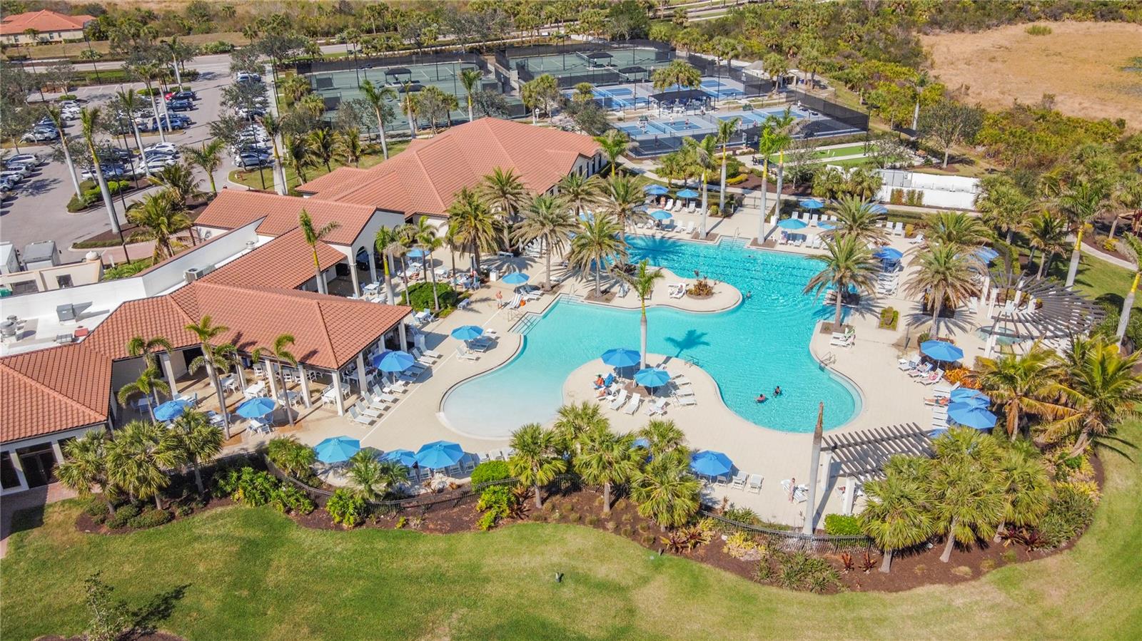 SARASOTA NATIONAL - Residential