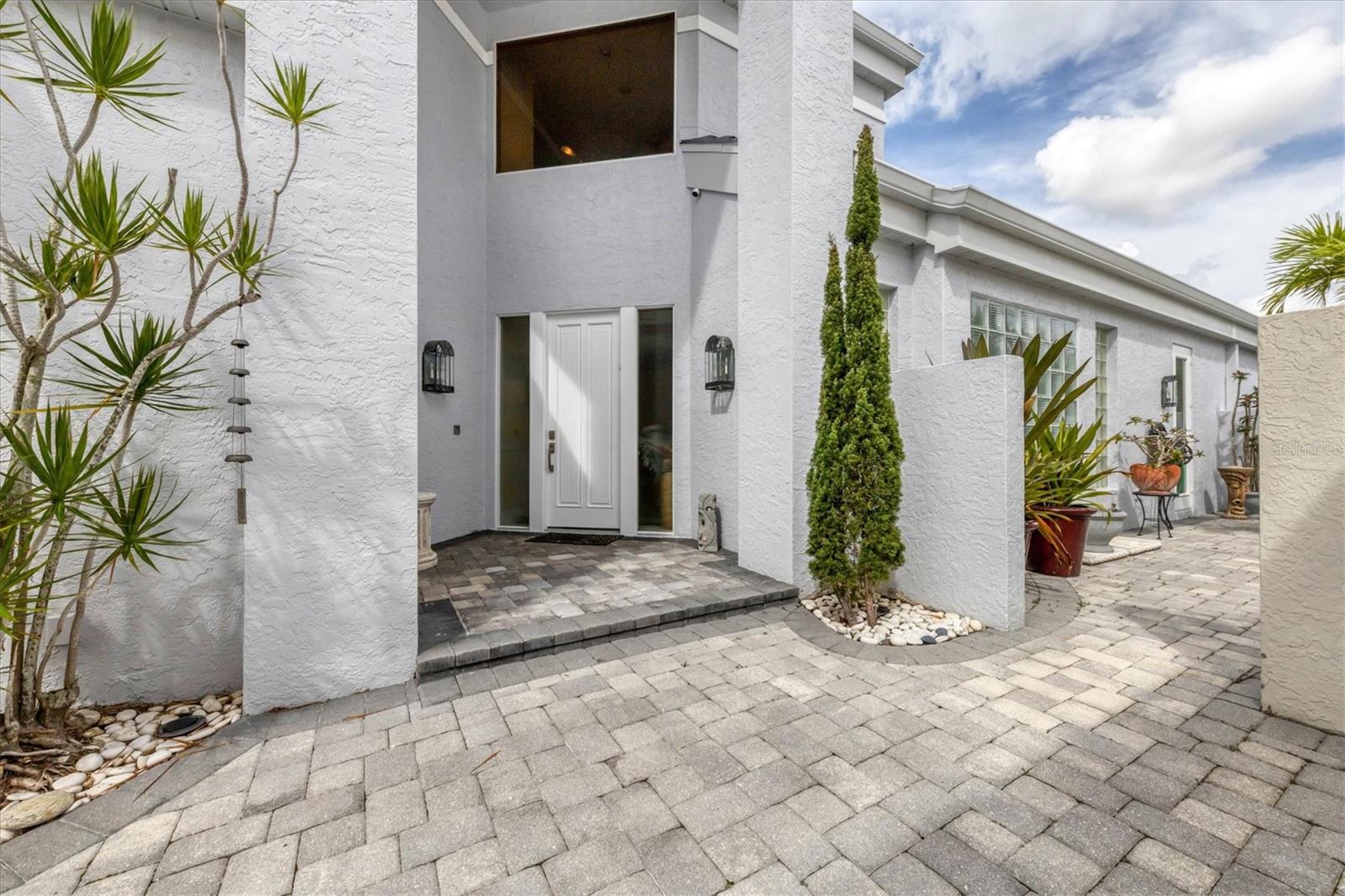 PRESTANCIA - Residential