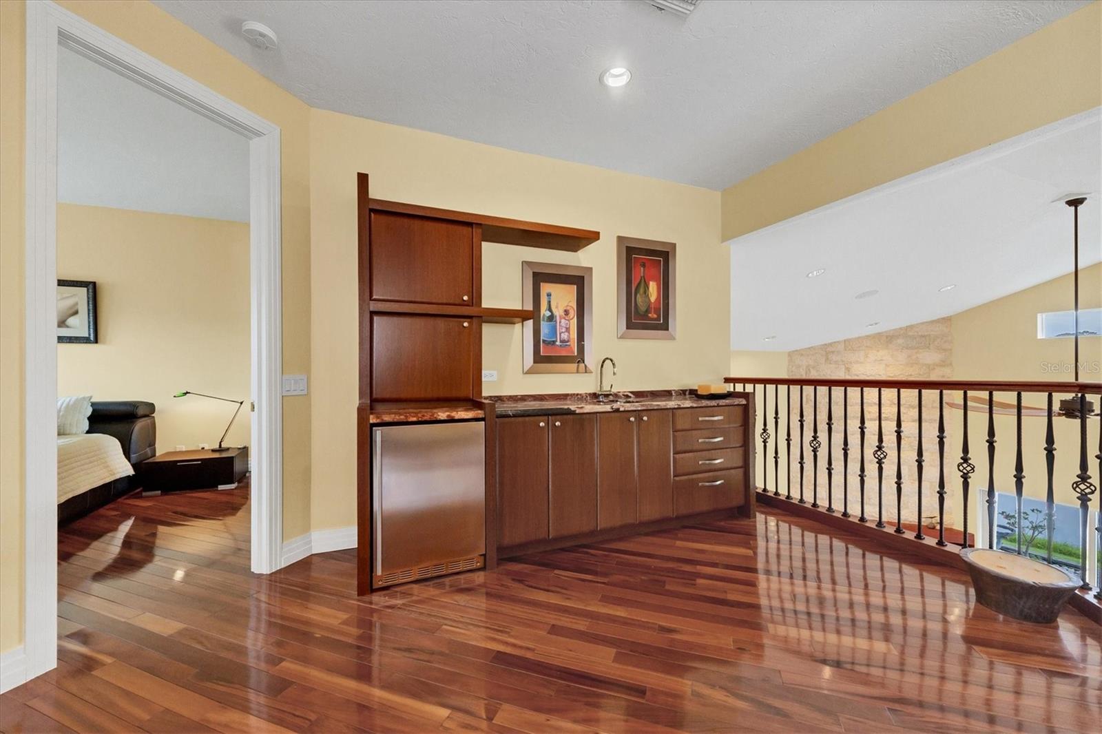 PRESTANCIA - Residential