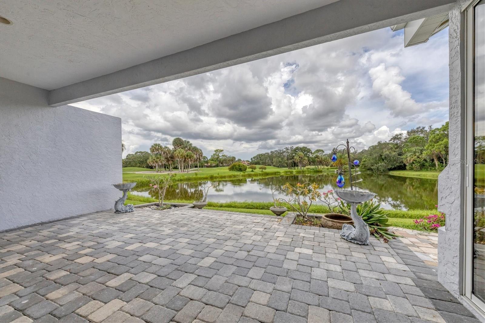 PRESTANCIA - Residential