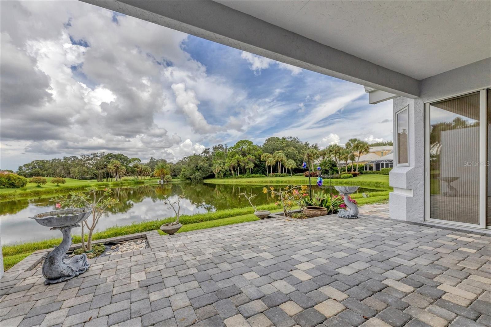PRESTANCIA - Residential
