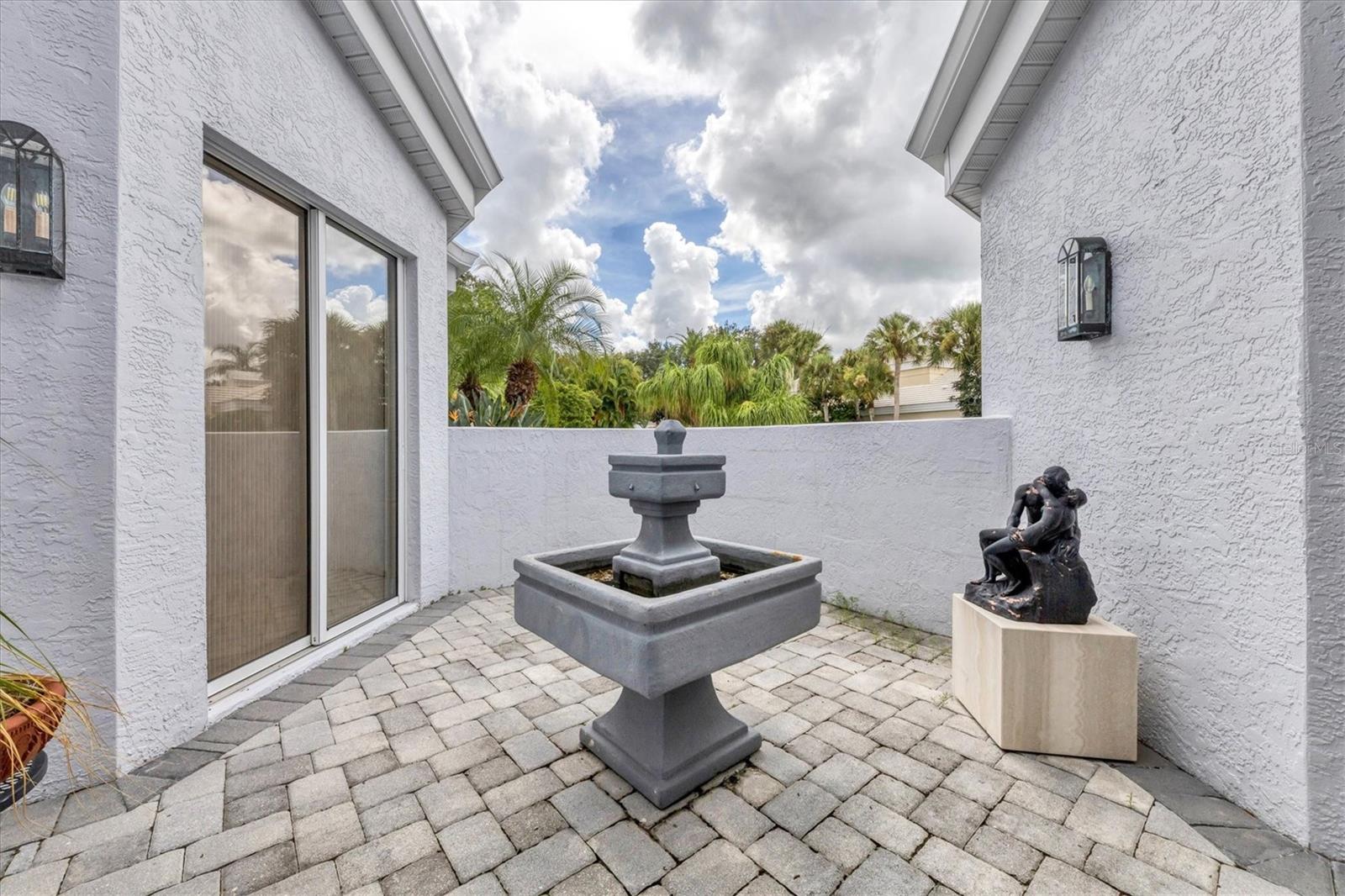 PRESTANCIA - Residential