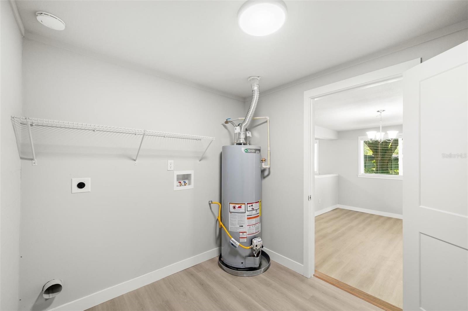 CAROL ESTATES TERRACE - Residential Lease