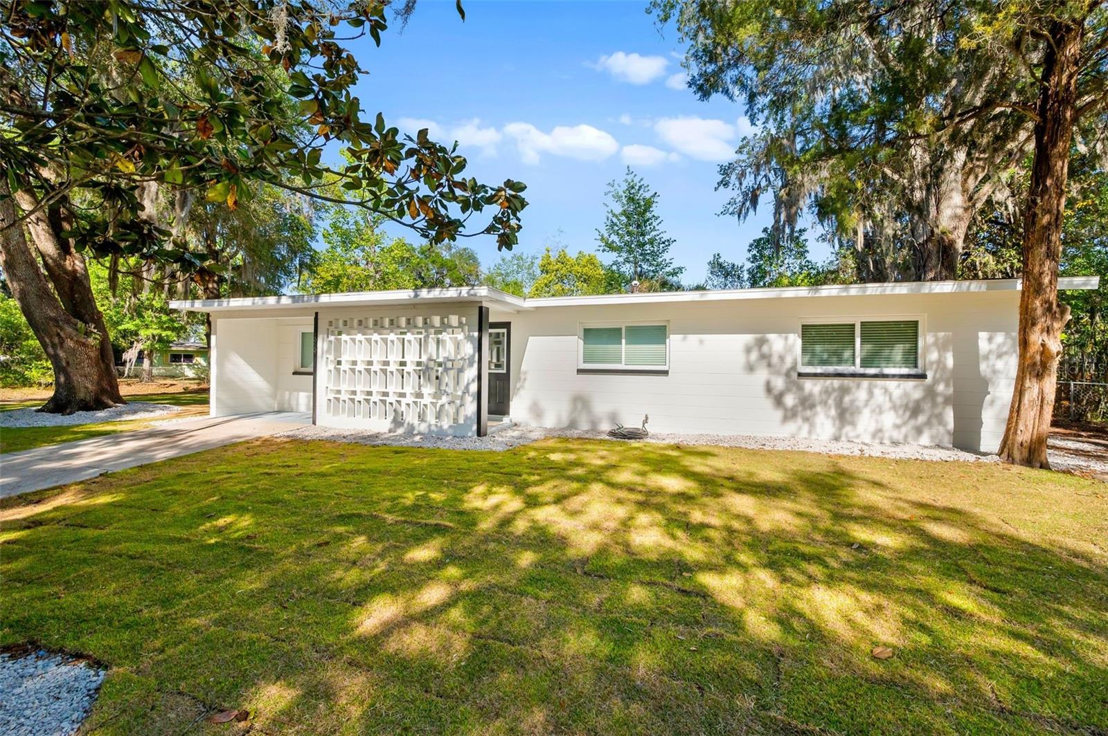CAROL ESTATES TERRACE - Residential Lease